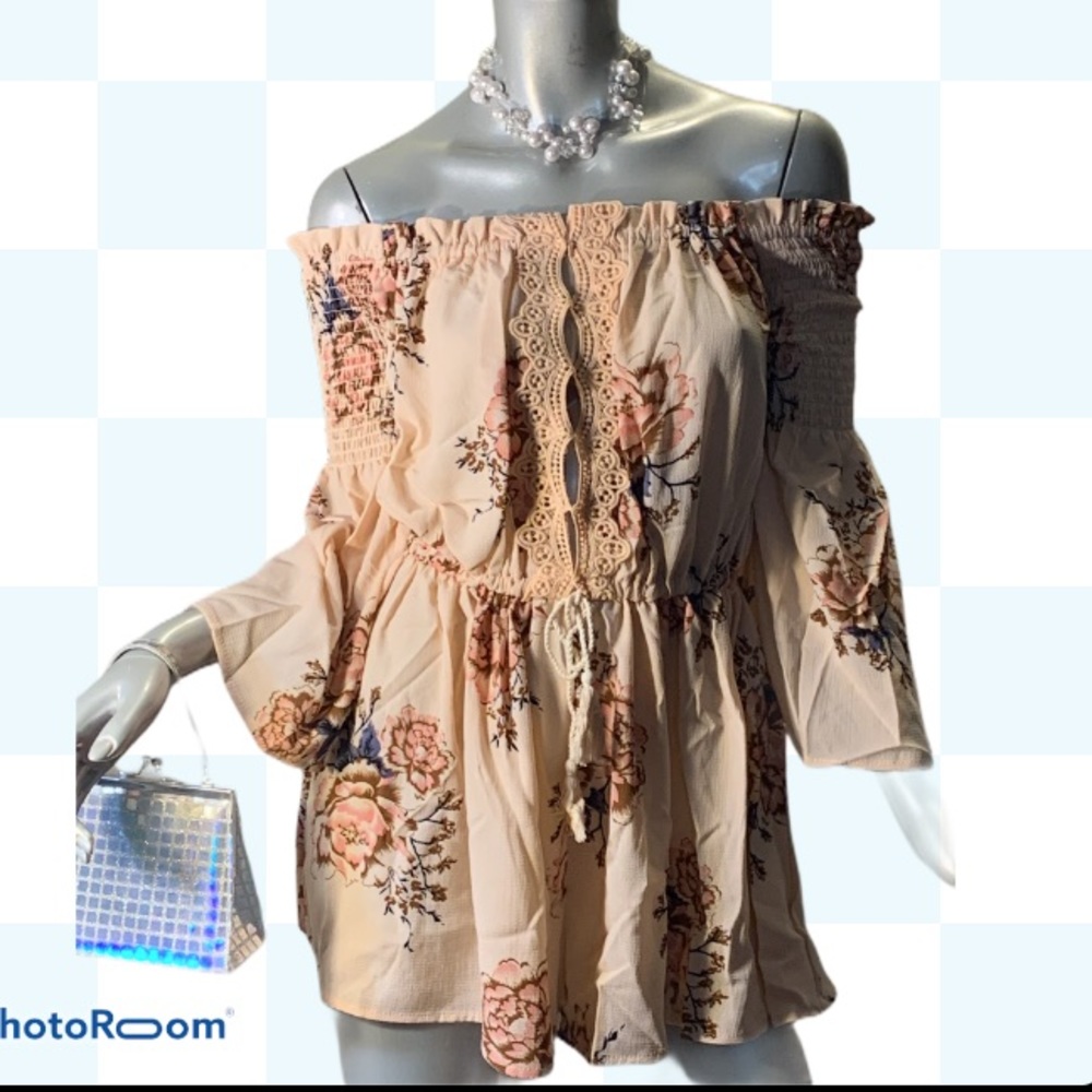 Floral with lace details romper